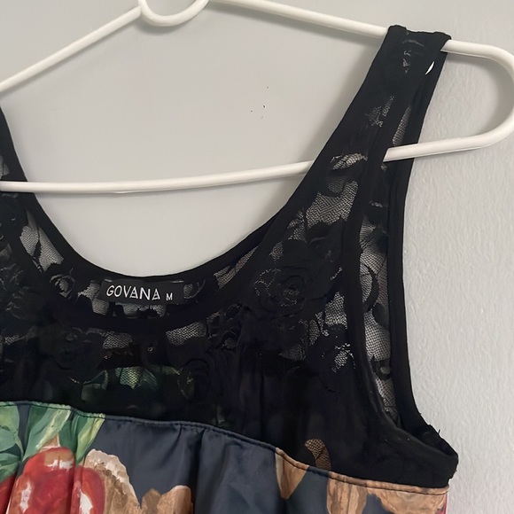 Satin and lace top - Picture 6 of 6